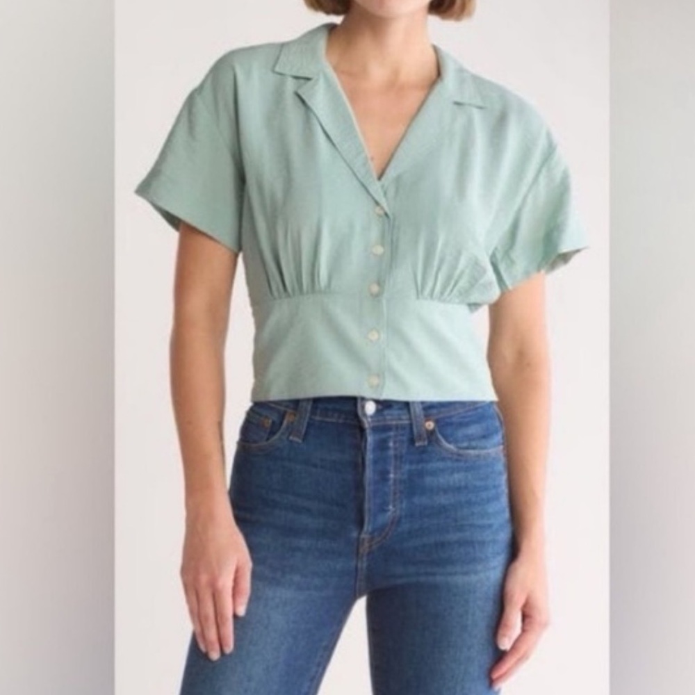 Madewell Mint Green Blueish Button-Up cropped Women's Top in size large